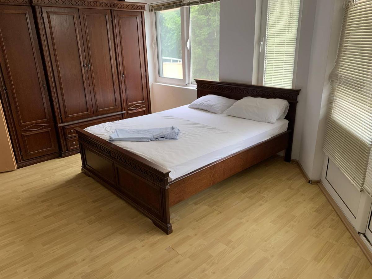 Guest House Koliqi - Hotel & Apartments أولتْسي المظهر الخارجي الصورة