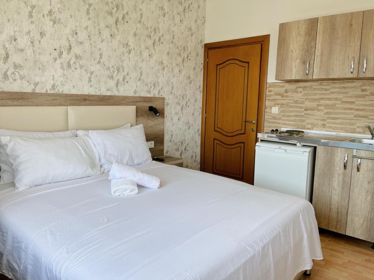 Guest House Koliqi - Hotel & Apartments أولتْسي المظهر الخارجي الصورة