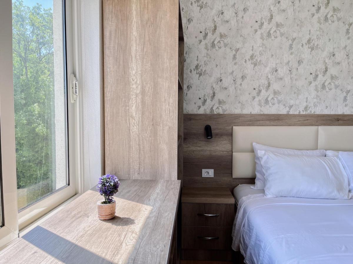 Guest House Koliqi - Hotel & Apartments أولتْسي المظهر الخارجي الصورة